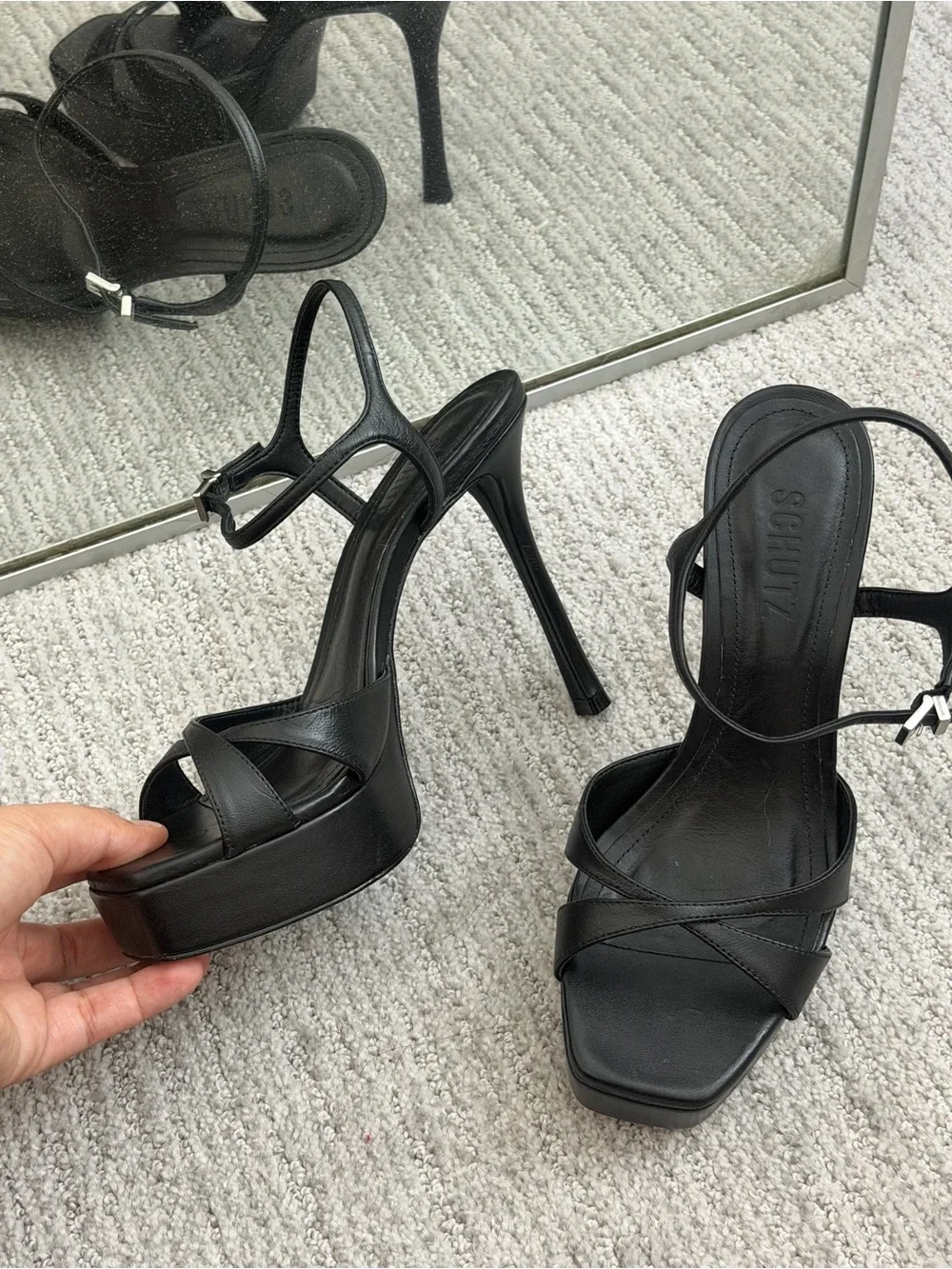SCHUTZ MAXINE LEATHER SANDAL